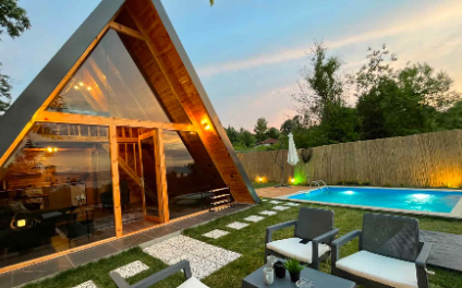 Noya Çeşme Bungalov